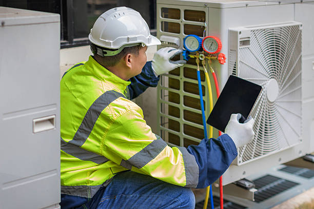 Professional Hvac technician working in Fairview, OR